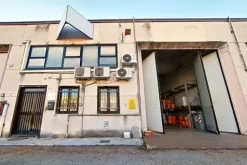 #2537987 Quota 1/2 di locale artigianale e area urbana