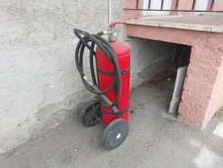 1#7771 Ramo di azienda dedita a commercio prodotti petroliferi