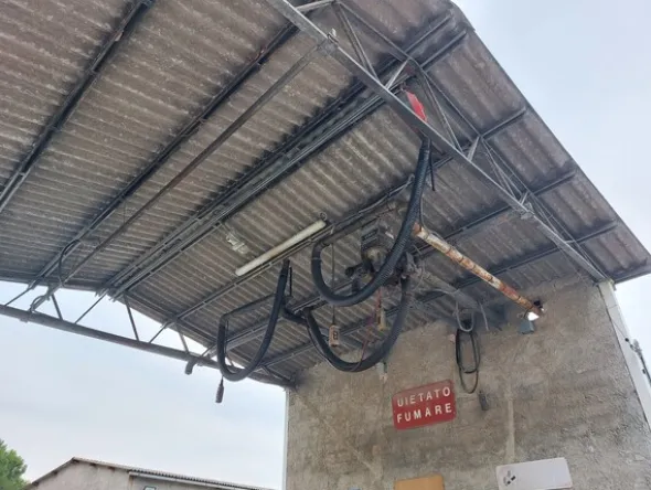 1#7771 Ramo di azienda dedita a commercio prodotti petroliferi