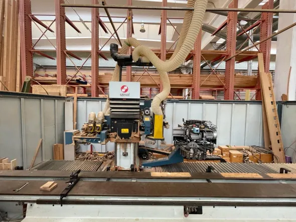 R37-09-1645Centro di lavoro Masterwood