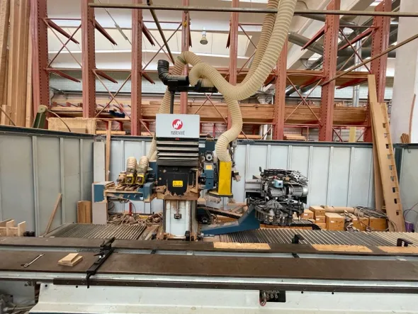 R37-09-1645Centro di lavoro Masterwood