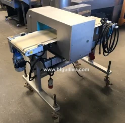 REF-1789 METAL DETECTOR LOMA SYSTEMS IQ2