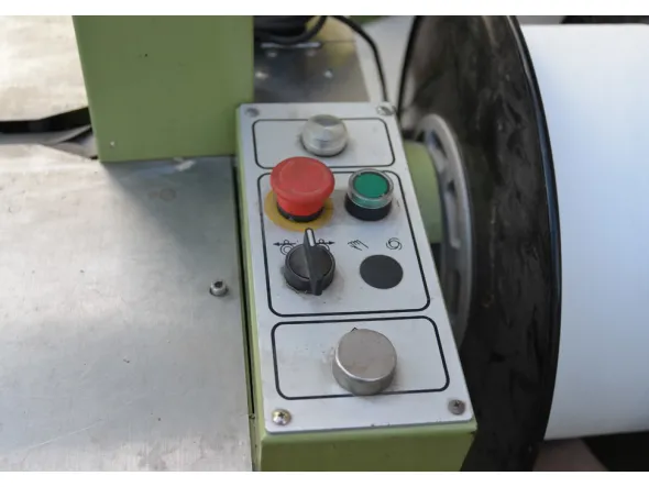 REGGIATRICE AUTOMATICA