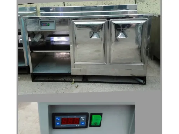 Retrobanco refrigerato con vano a vista a sinistra