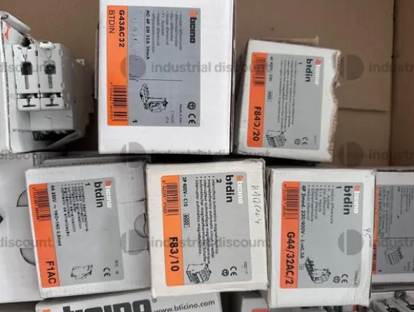 3#9422 Ricambi ed accessori elettrici