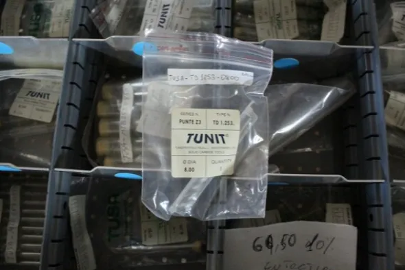 13#69640 Ricambi e utensili officina meccanica