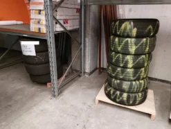 5#7249 Ricambi Mercedes e Iveco