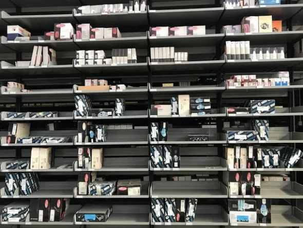 1#5072 Ricambi per autoveicoli