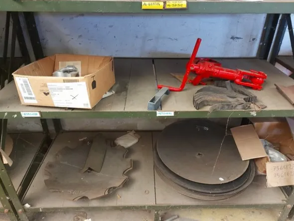 242#8002 Ricambi per macchine agricole Case