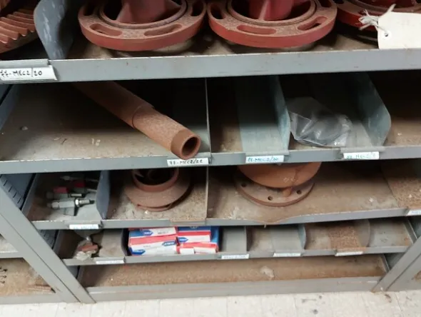 242#8002 Ricambi per macchine agricole Case