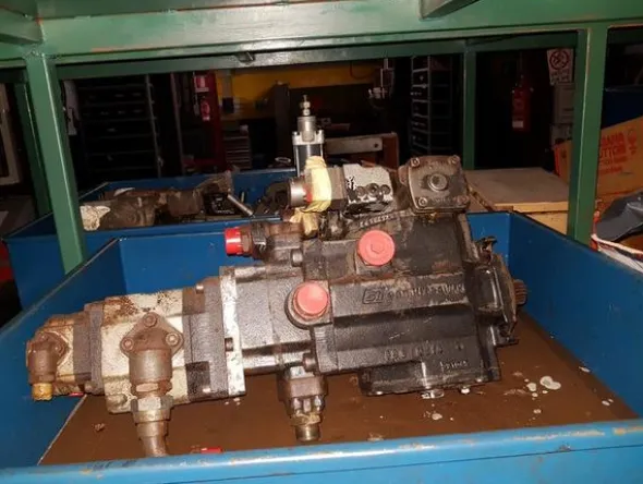 1#3404 Ricambi per settore oleodinamica e pneumatica
