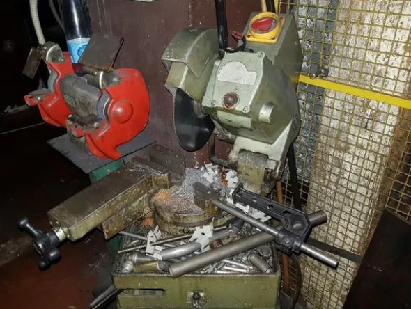 1#3404 Ricambi per settore oleodinamica e pneumatica
