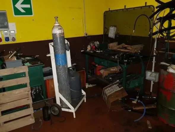 1#3404 Ricambi per settore oleodinamica e pneumatica