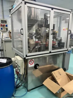RIEMPITRICE - INTUBETTATRICE AUTOMATICA TUBI PLASTICA
