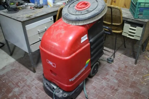 2#5816 Riempitrice Omni e serbatoi in acciaio