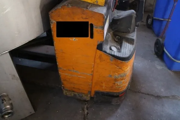 2#5816 Riempitrice Omni e serbatoi in acciaio