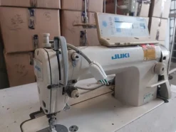 1#8180 Rimanenze di magazzino abbigliamento e macchine per confezionamento