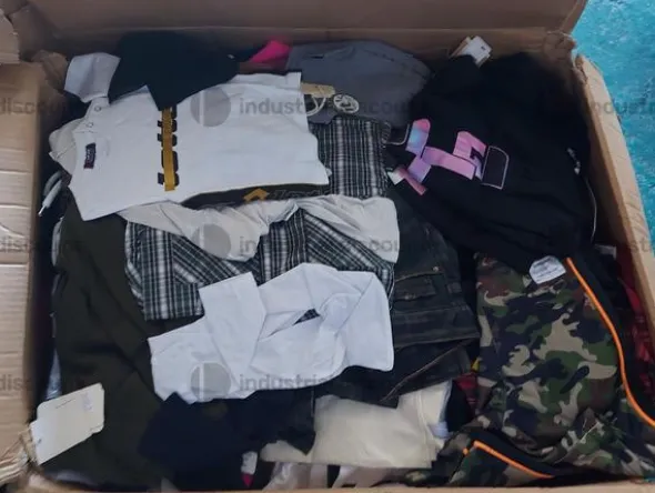 2#10090 Rimanenze di magazzino di abbigliamento