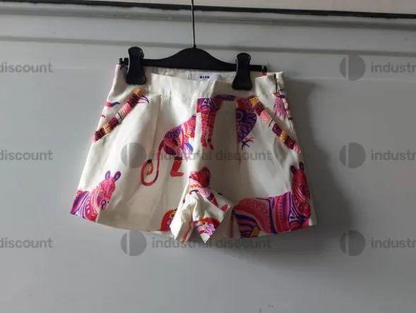 2#10090 Rimanenze di magazzino di abbigliamento