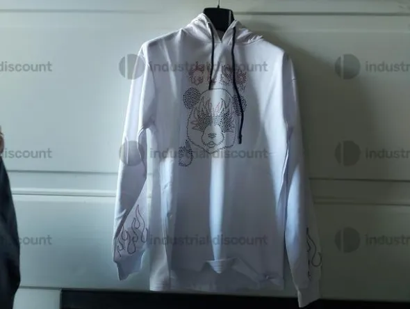 2#10090 Rimanenze di magazzino di abbigliamento