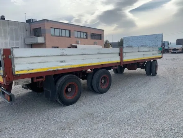 11#8237 Rimorchio Zorzi 25R