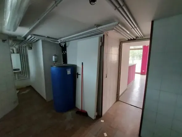 #16172 Ristorante in palazzina residenziale