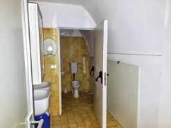 #2515027 Ristorante in palazzo storico e servizi