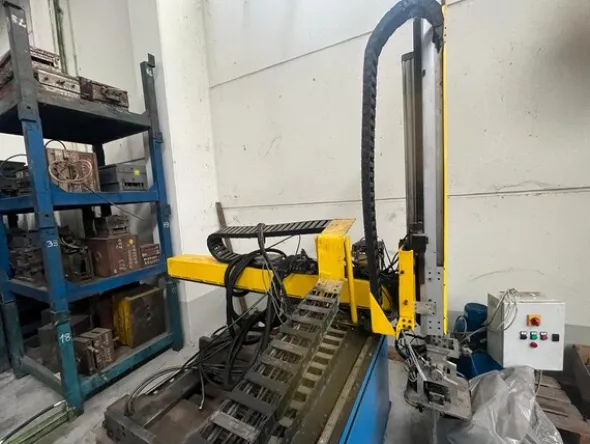 7#7965 Robot cartesiani
