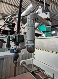 ROBOT DI SALDATURA OTC