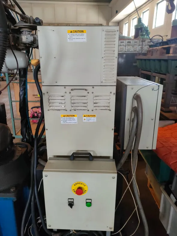 Robot di saldatura PANASONIC VR 006 – YA 1MMR61E00