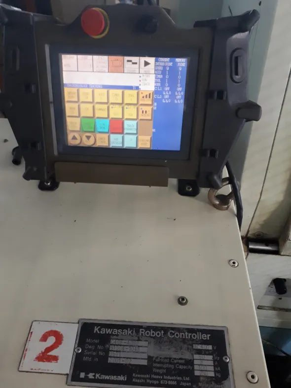 Robot Kawasaki 6 assi