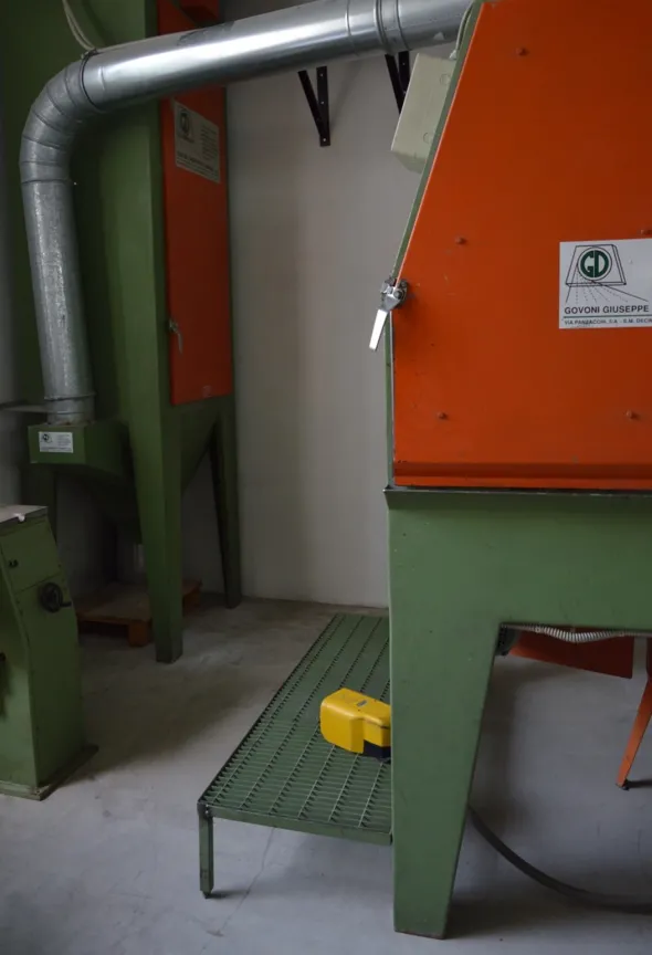 SABBIATRICE PNEUMATICA tipo GD.PN. 24/1500