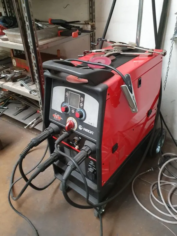 SALDATRICE PULSATA MIG - MAG - TIG HELVI TP 230 PULSED