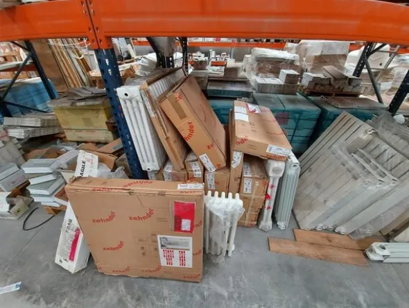 1#6152 Sanitari Dolomite e materiale idrotermosanitario