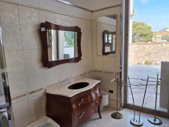 1#8439 Sanitari e accessori bagno