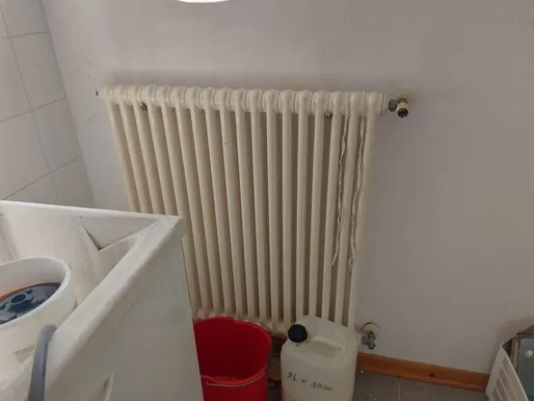 2#8503 Sanitari ed impianti elettrici vari