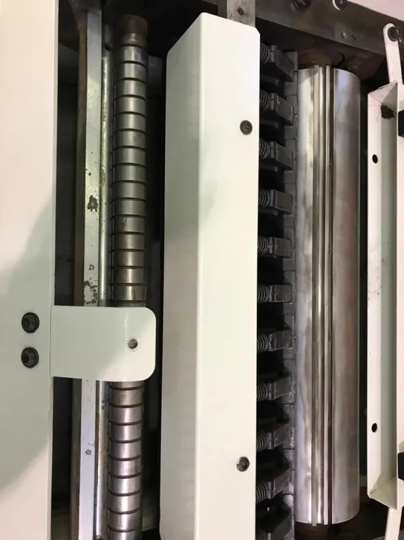 SA1070-1438Pialla a spessore SCM