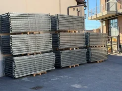 Scaffalatura industriale usata