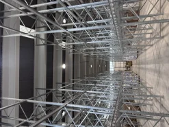 Scaffalatura usata
