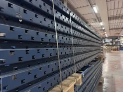 Scaffalatura usata in vendita