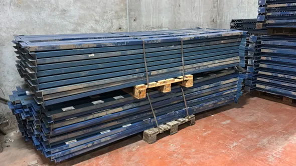 Scaffalatura usata nola