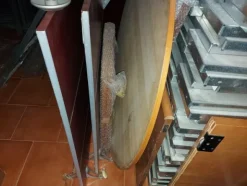 1#8455 Scaffalature e arredamento vario