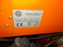 1#8455 Scaffalature e arredamento vario