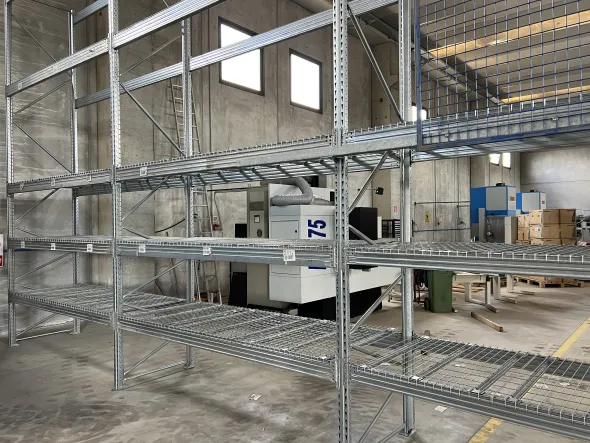 Scaffali usati