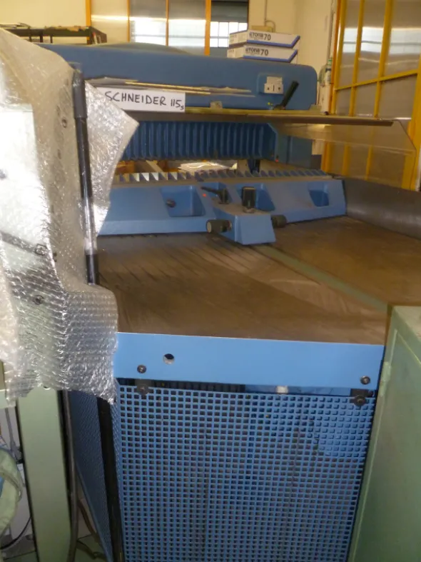 SCHNEIDER 115 cutting machine