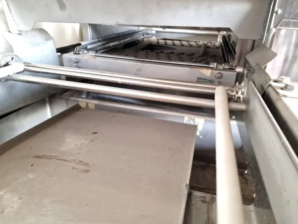 scongelatore e glassatore usato per donuts