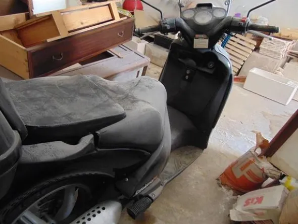 1#3385 Scooter Aprilia