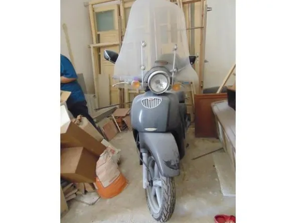 1#3385 Scooter Aprilia