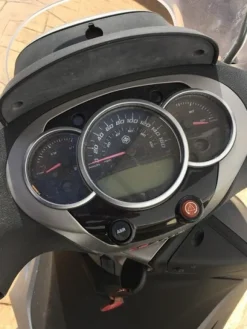 3#6369 Scooter Piaggio Beverly 350