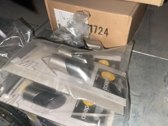 3#8204 Scorritenda e articoli per tende da interno